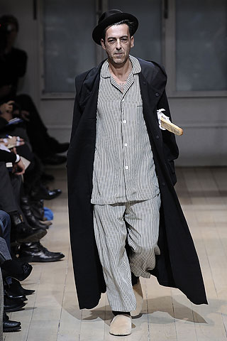 Yohji Yamamoto / - 2009-2010